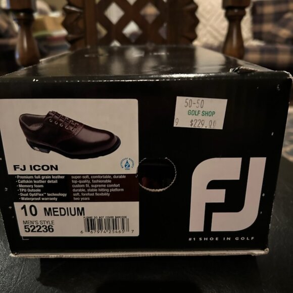 New Mens spiked leather Footjoy Golf Shoes Size 10M - Picture 5 of 5